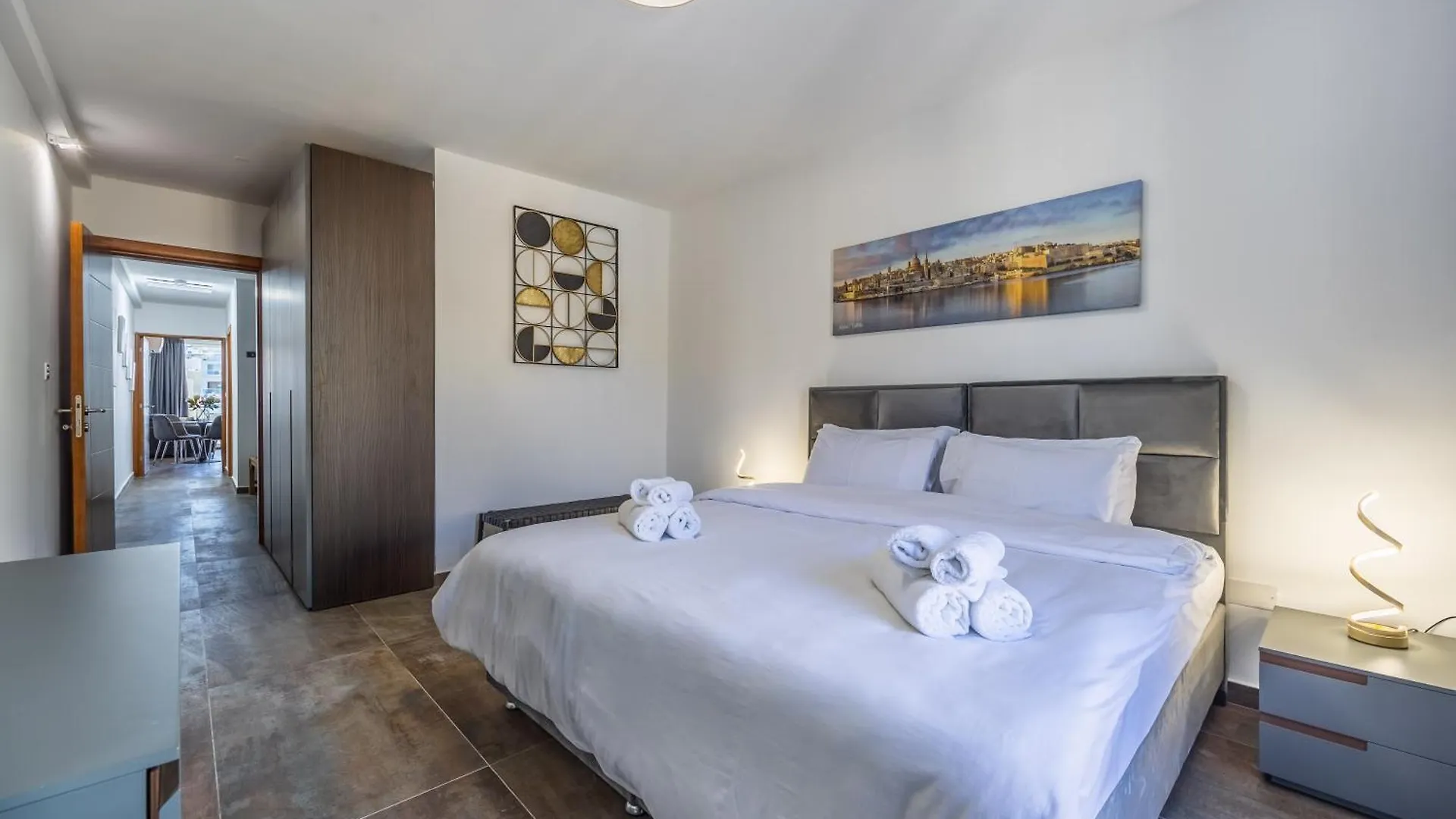 Spinola Seafront Deluxe Apartment Saint Julian's