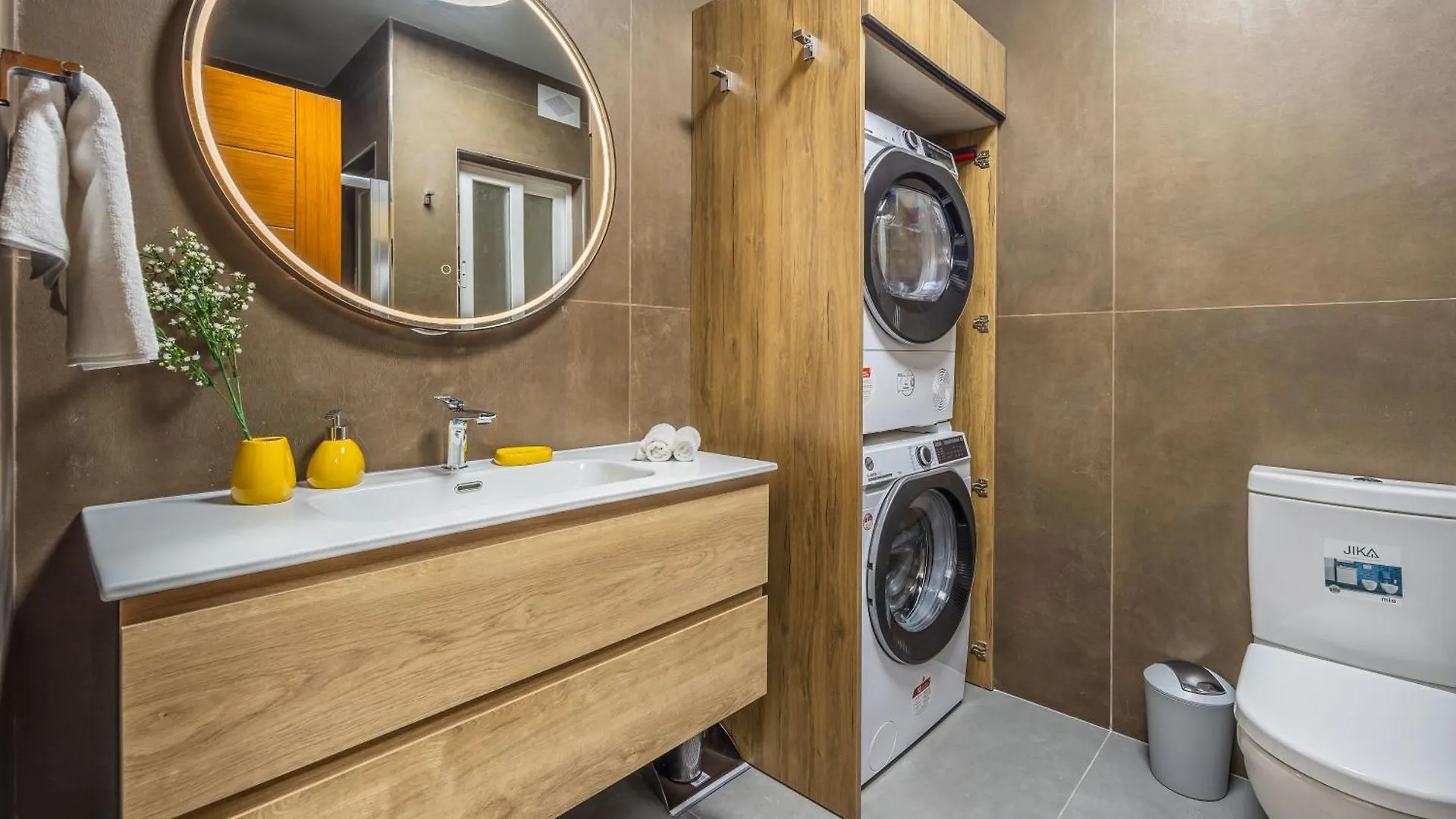 Spinola Seafront Deluxe Apartment Saint Julian's